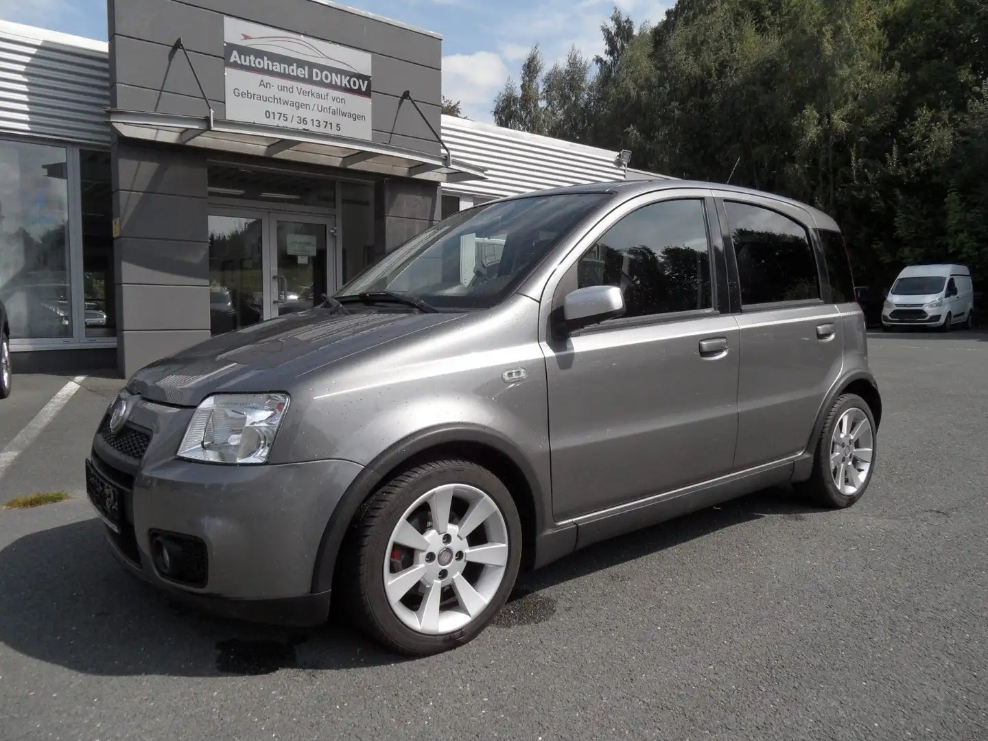 Fiat Panda 1.4 16V 100HP Grau - 1