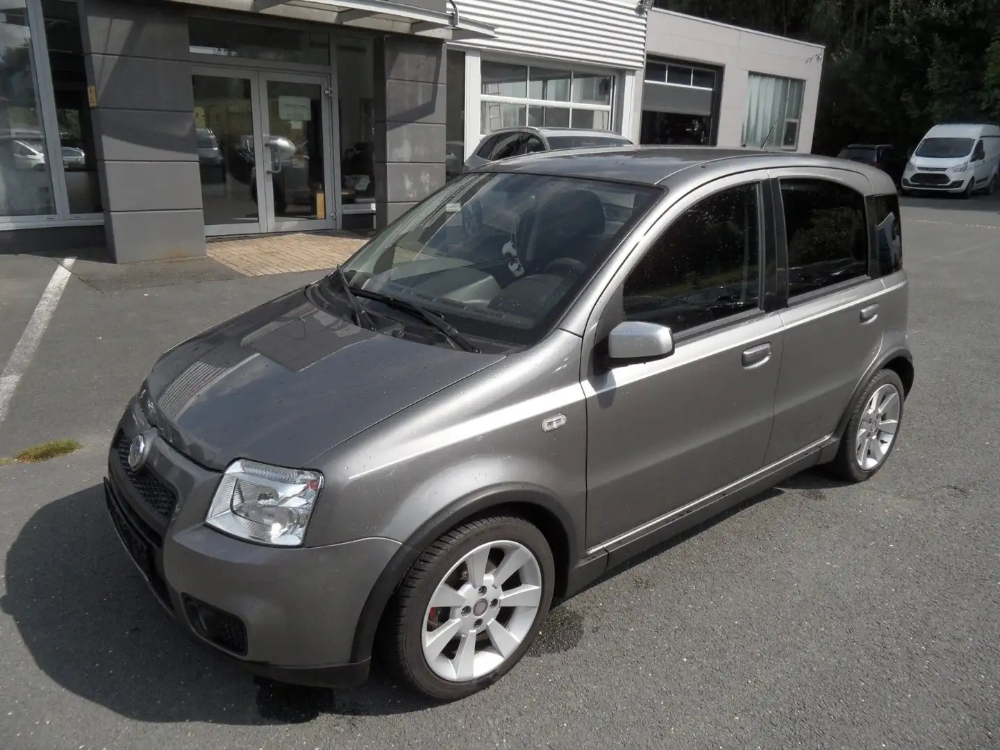 Fiat Panda 1.4 16V 100HP Grau - 2