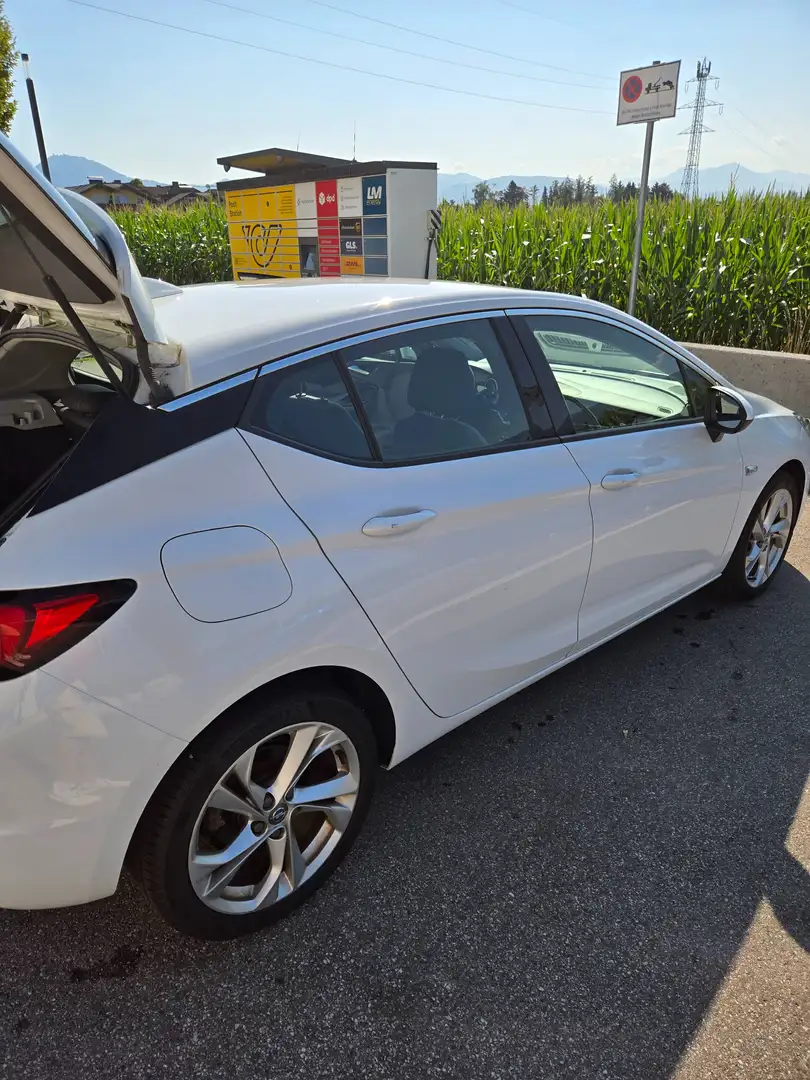 Opel Astra Astra 1,4 Turbo Ecotec Direct Inj. Innovation Start/Stop Innovation Weiß - 2