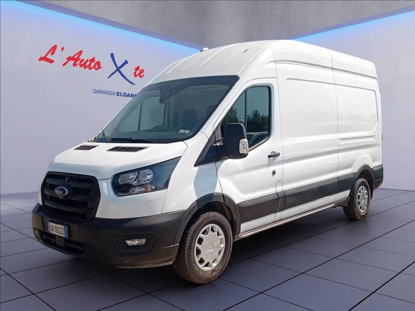 Ford Transit 350 2.0 tdci 170cv trend L3H2 E6 Weiß - 2