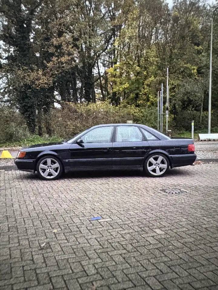 Audi 100 2.8 E Automaat, foto 1