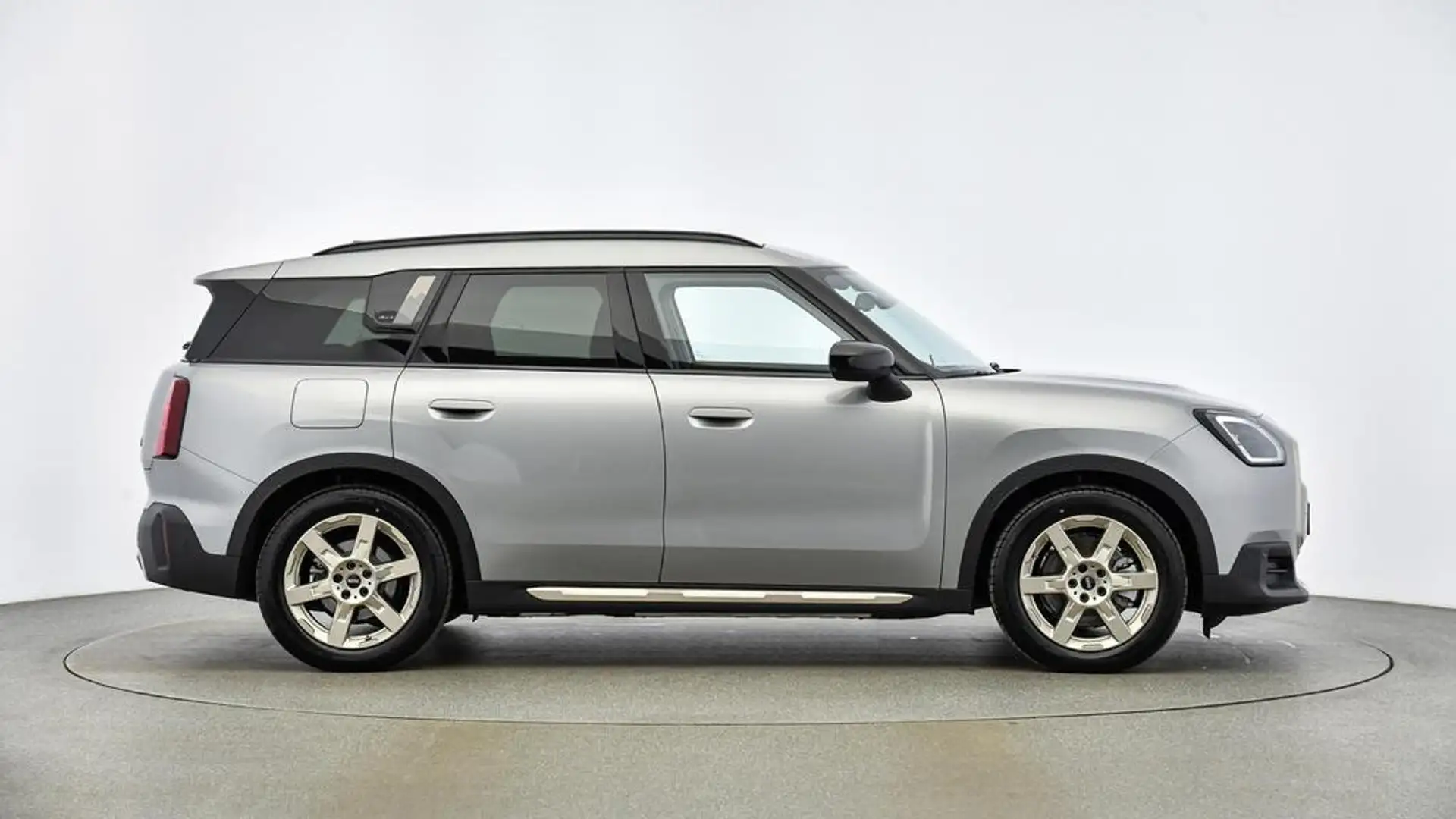 MINI Countryman SE All4 Favoured Trim Gris - 2