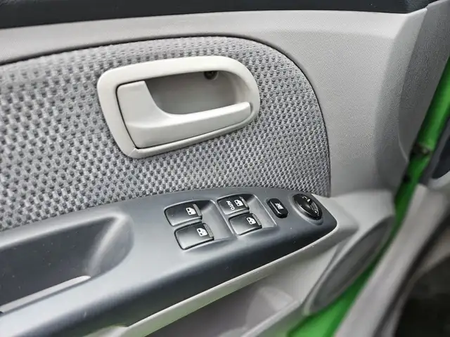 Kia Picanto view 12
