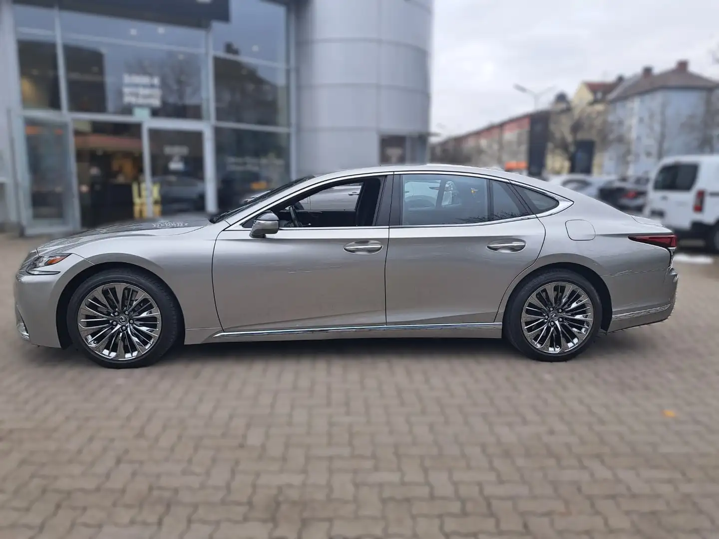 Lexus LS 500 Top gepflegte Limousine* zuverlässig - 2