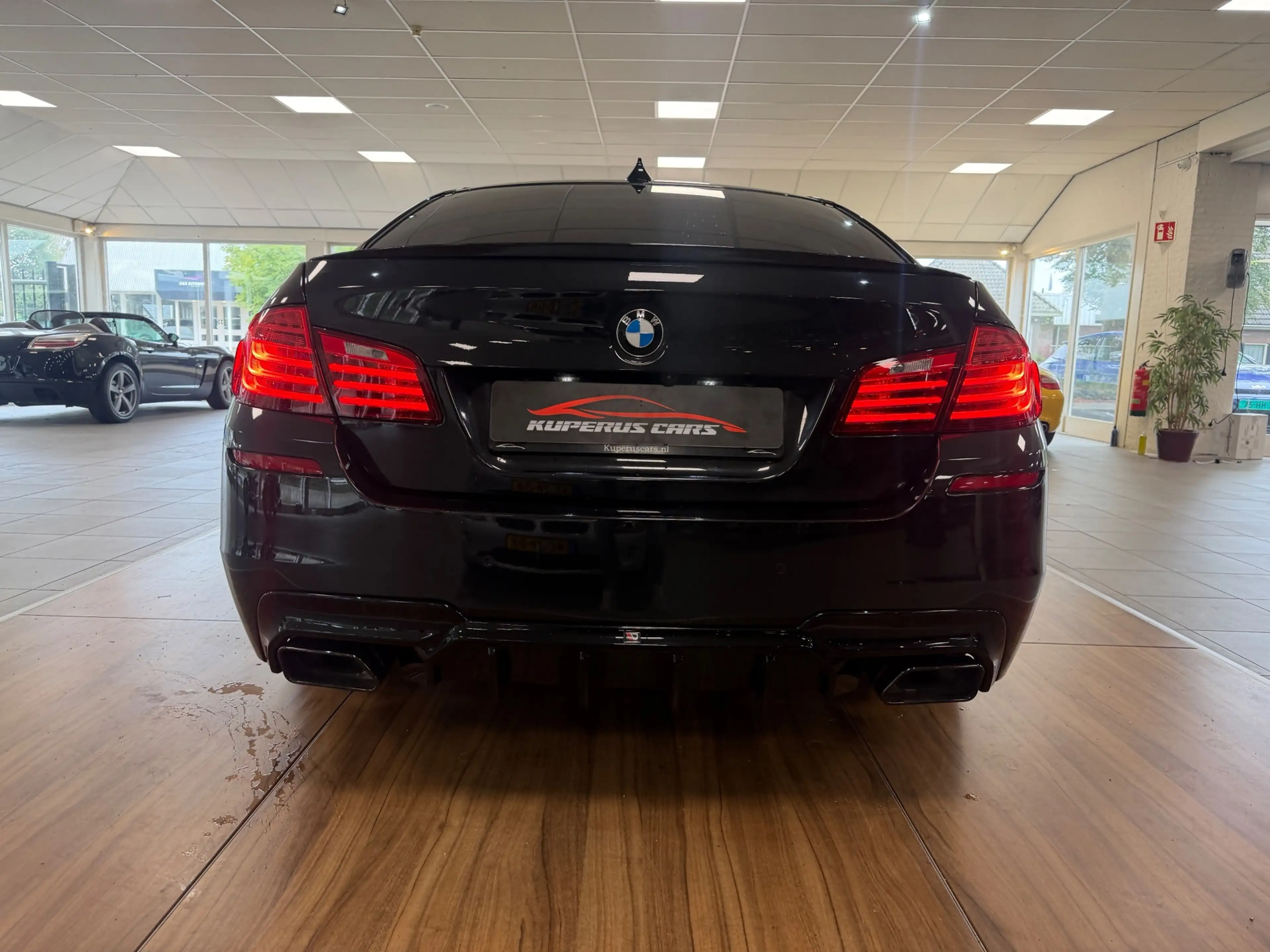 BMW 535 5-serie 535xd M Sport Edition High executive Bakre — photo 5