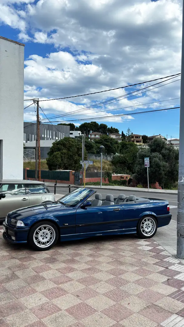 BMW 328 328i Cabriolet - 1