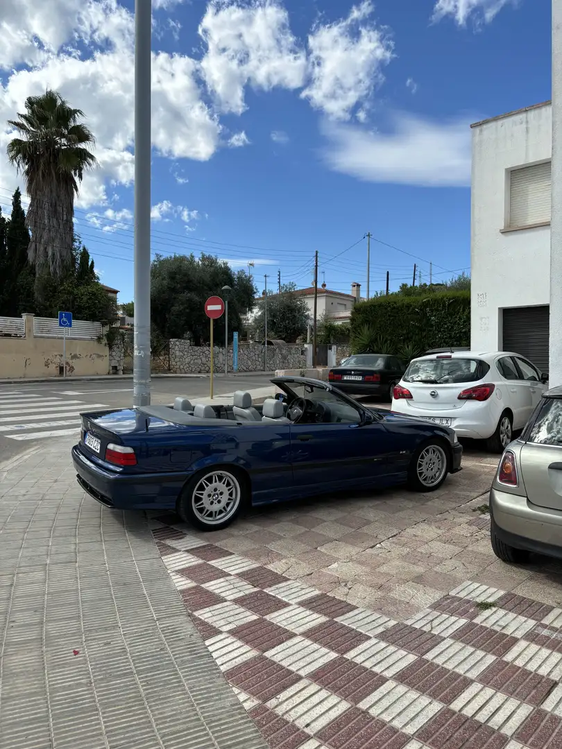 BMW 328 328i Cabriolet - 2