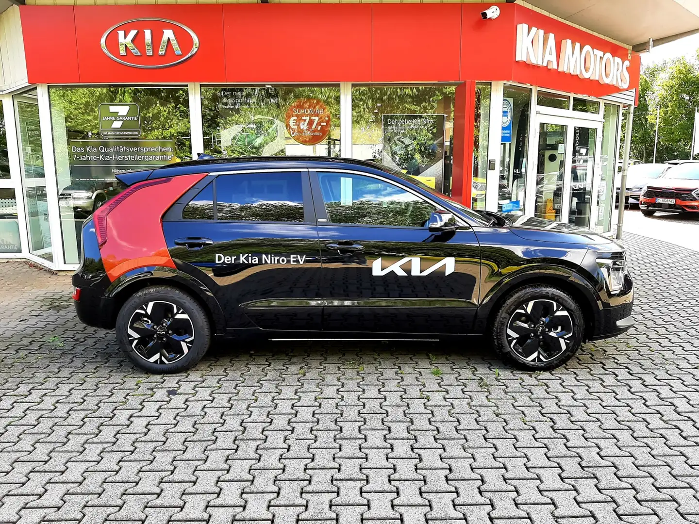 Kia 64,8 kWh INS WP DW TEC REX DRG Black - 2