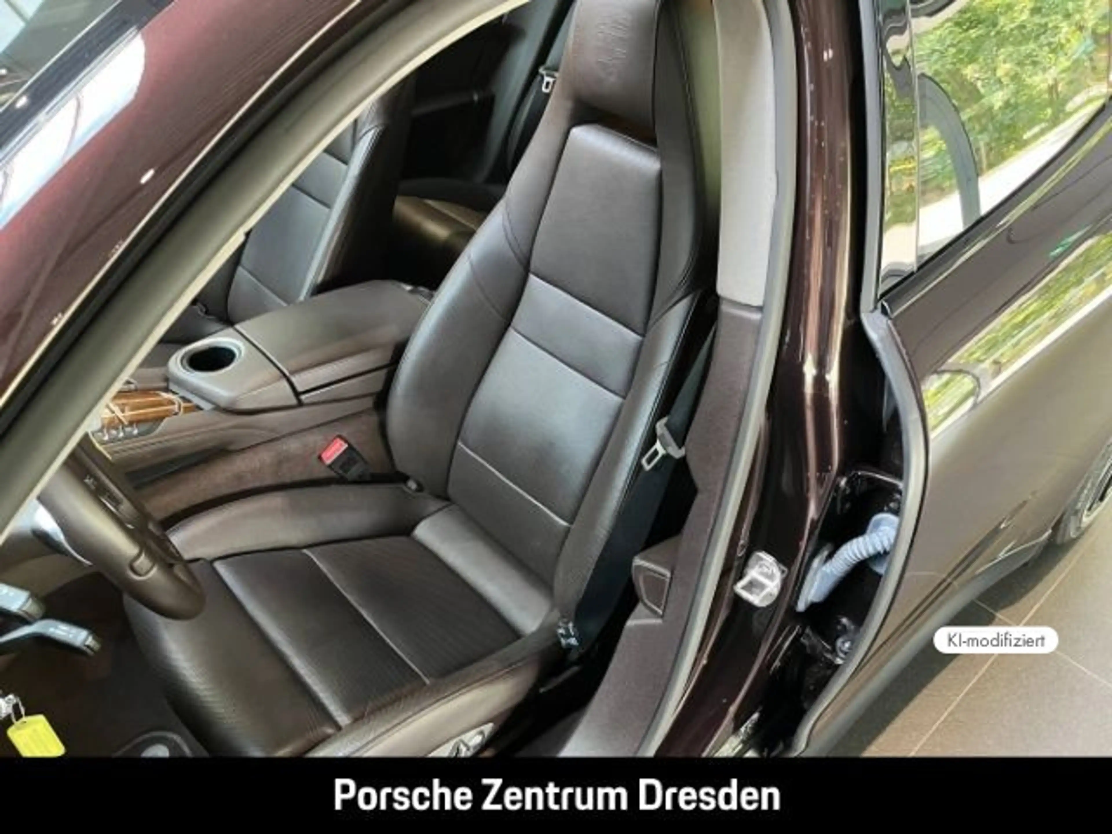Porsche Panamera GTS — photo 5