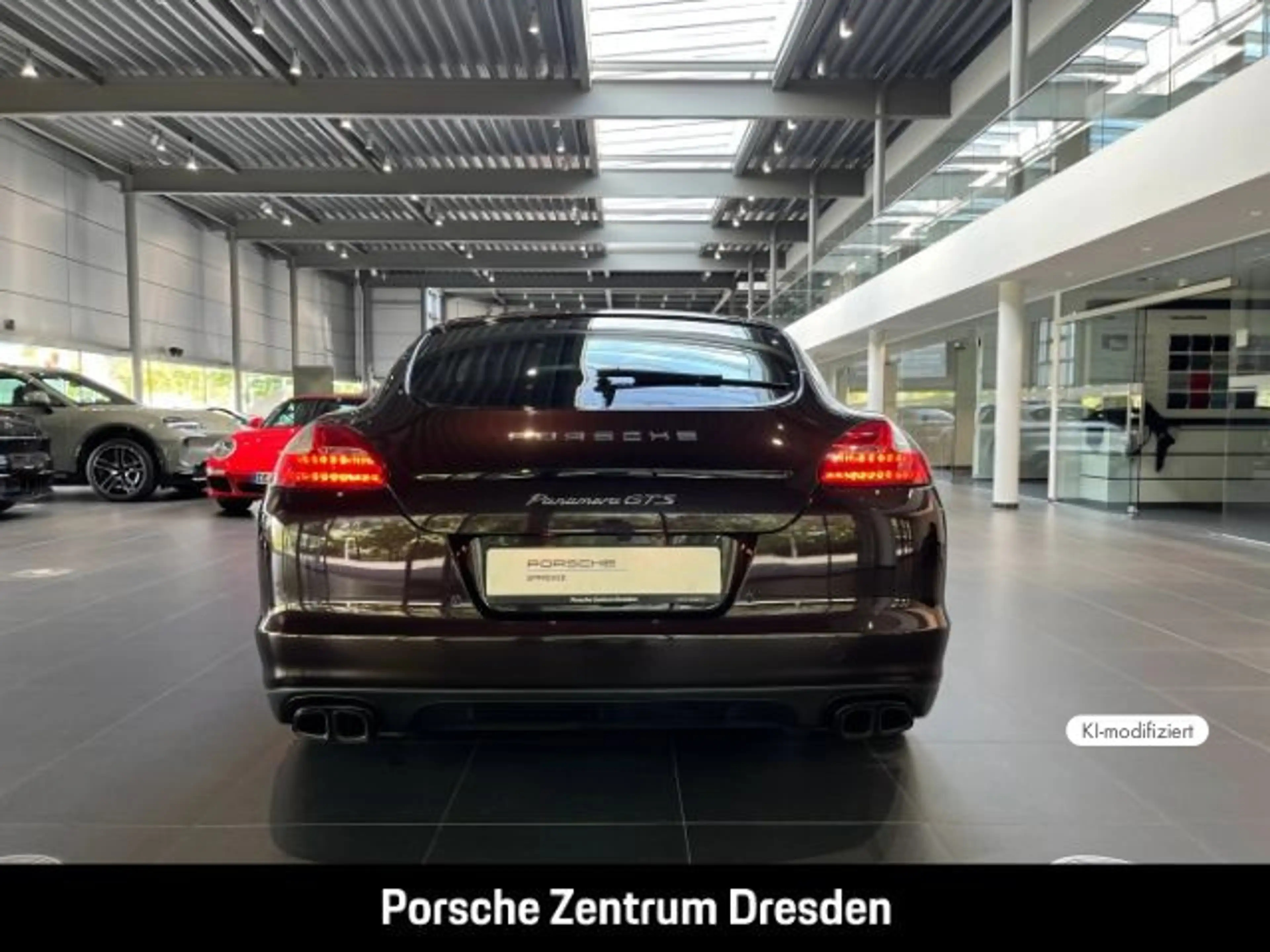Porsche Panamera GTS — photo 7
