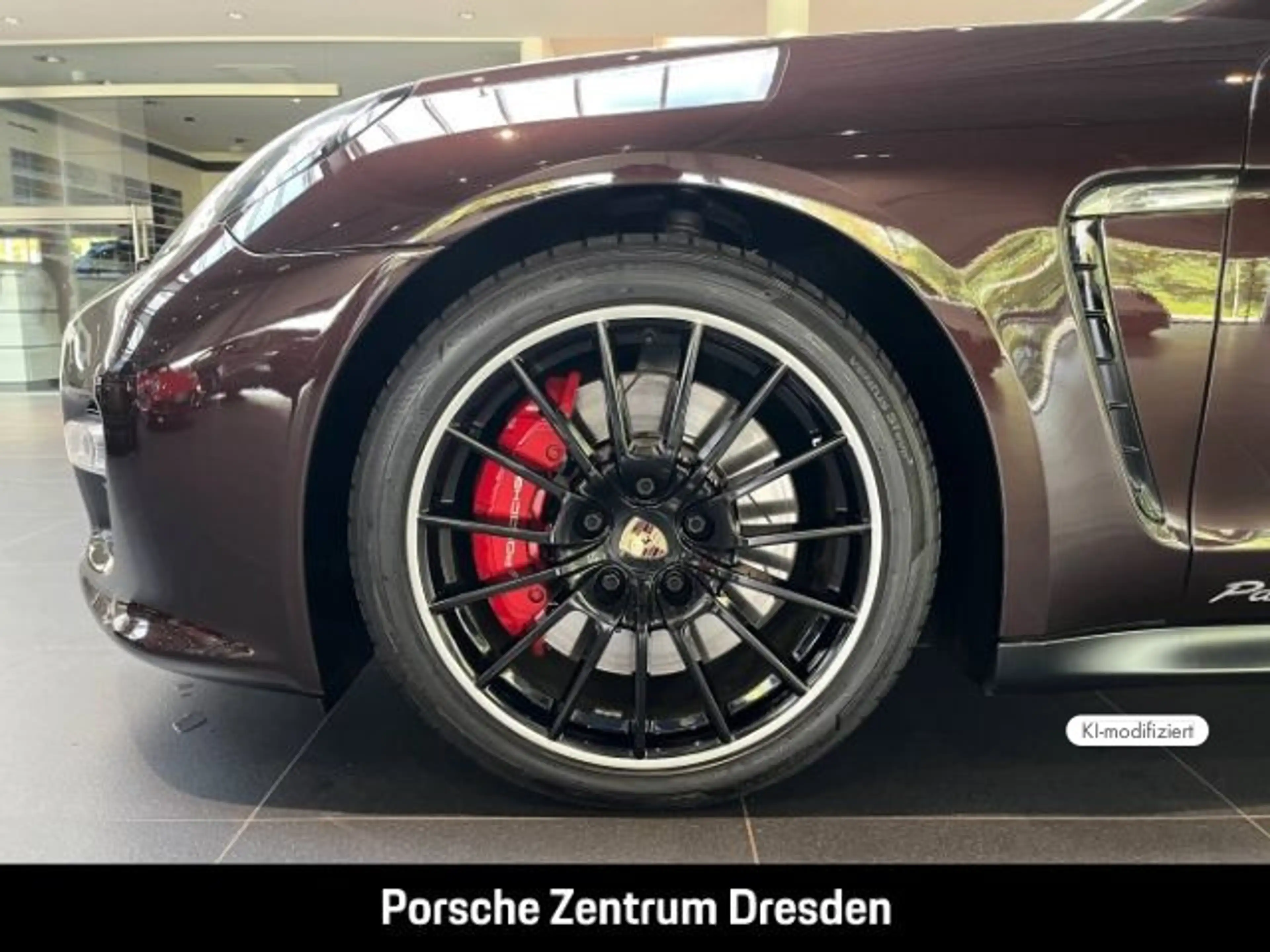 Porsche Panamera GTS — photo 8