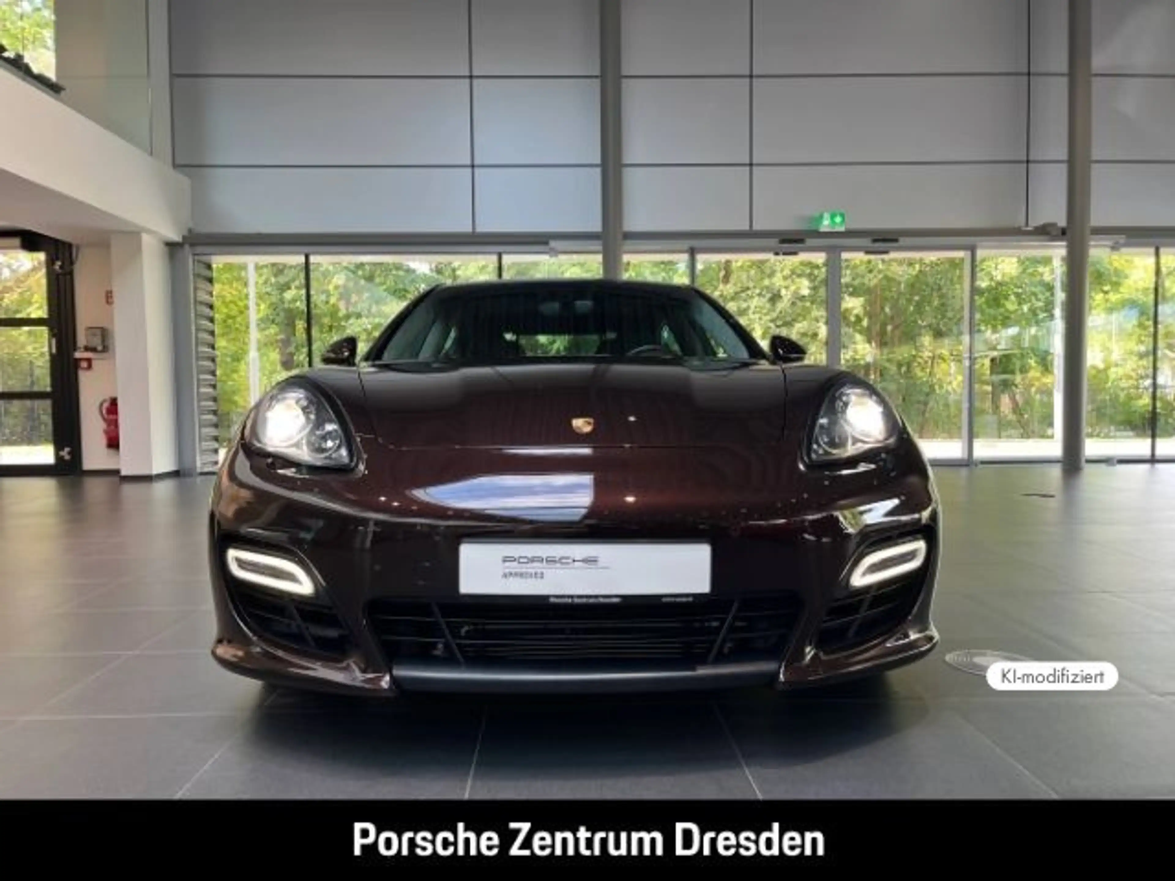 Porsche Panamera GTS — photo 6