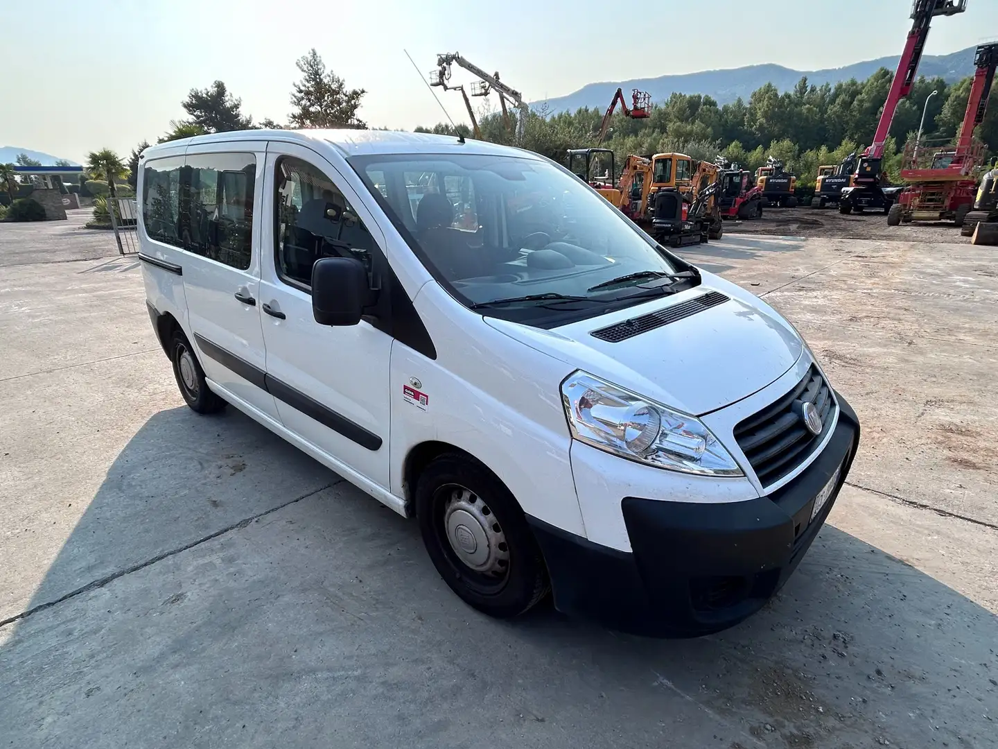 Fiat Scudo 1.6 MULTIJET White - 1