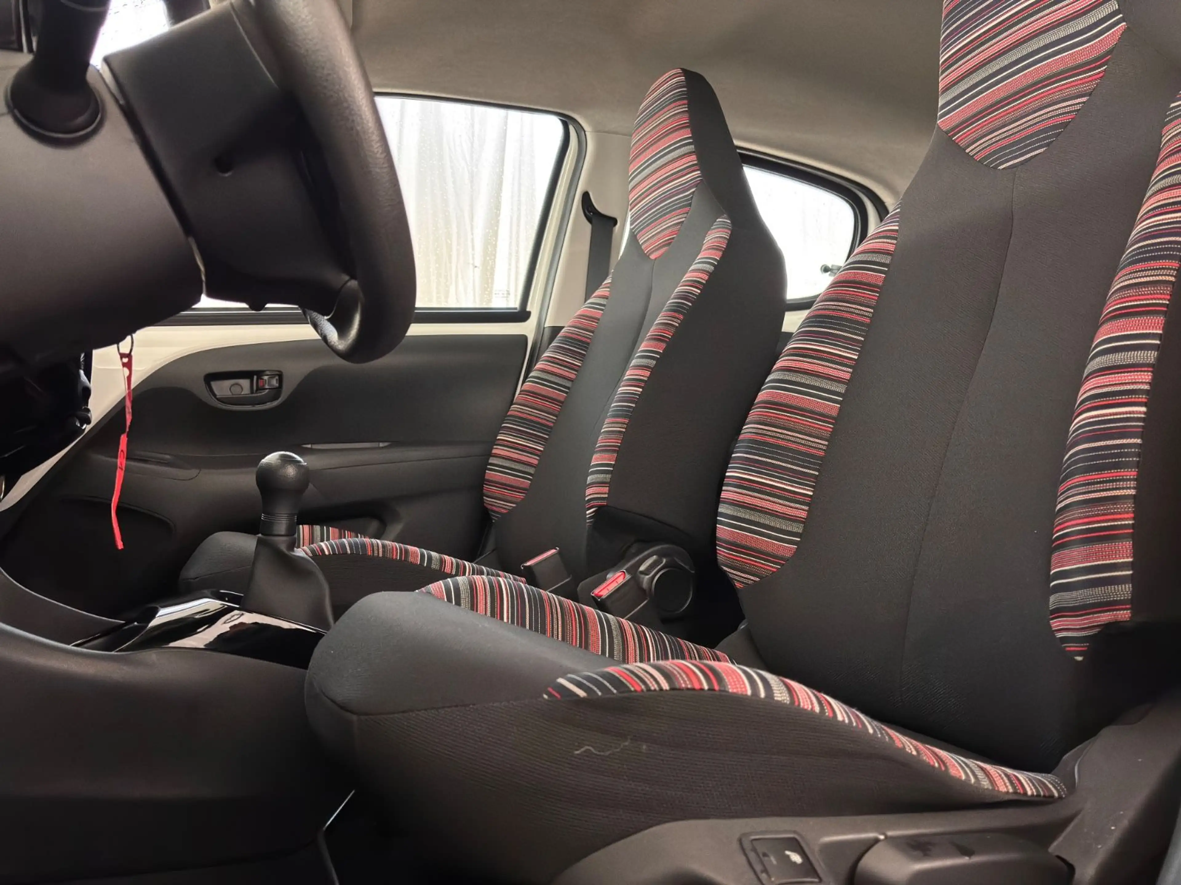 Citroen C1 Feel Bluetooth Kamera — photo 14