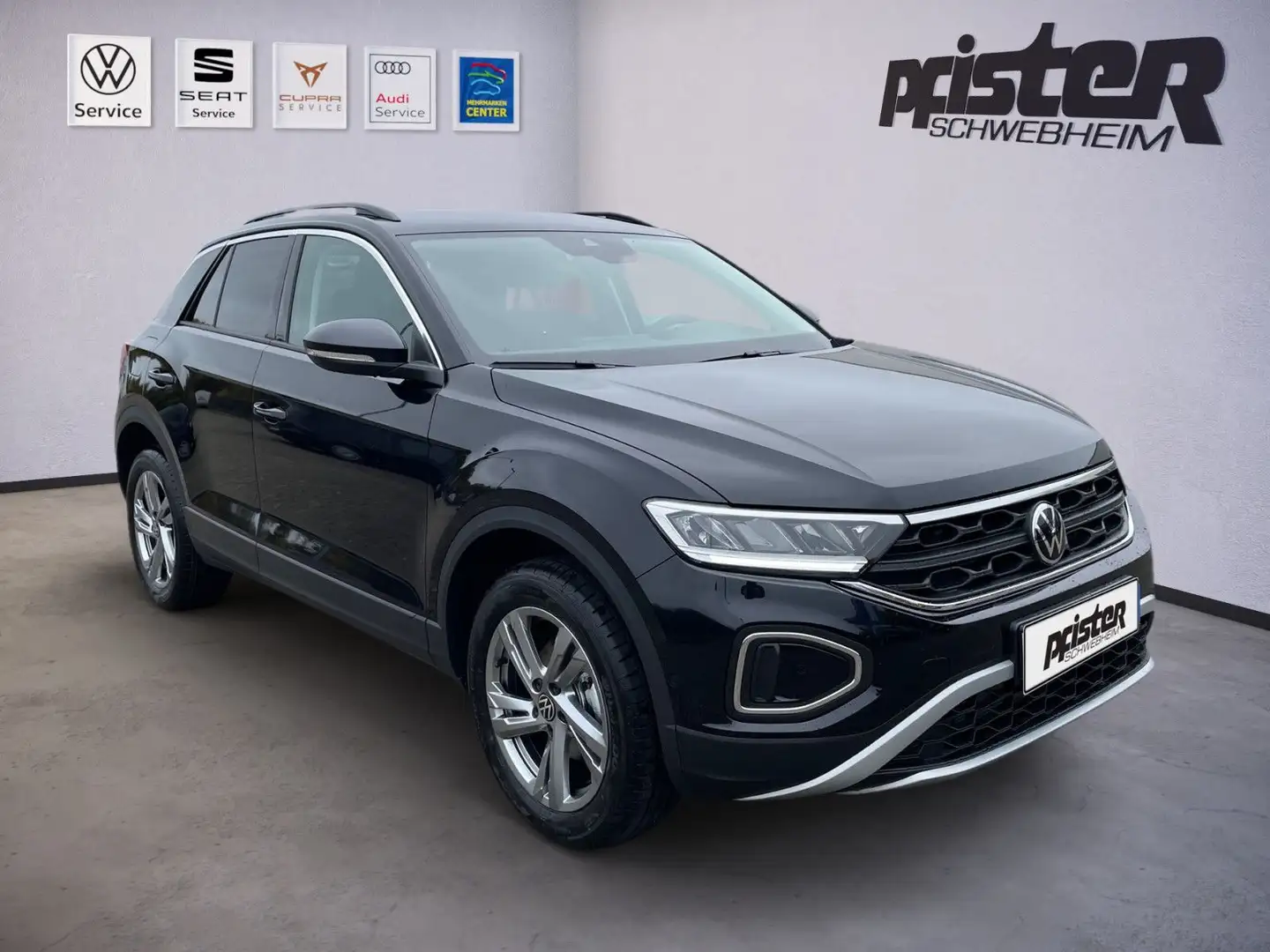 Volkswagen T-Roc 1.5 TSI DSG Life Negro - 2