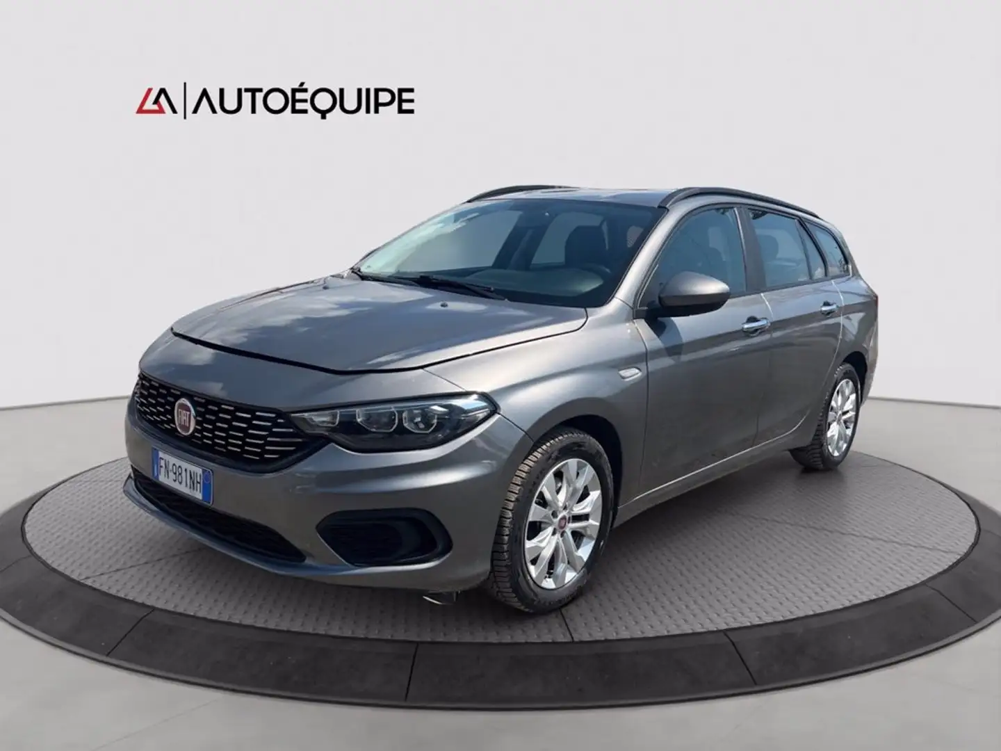 Fiat Tipo SW 1.3 mjt Easy s&s 95cv my17 Gris - 1