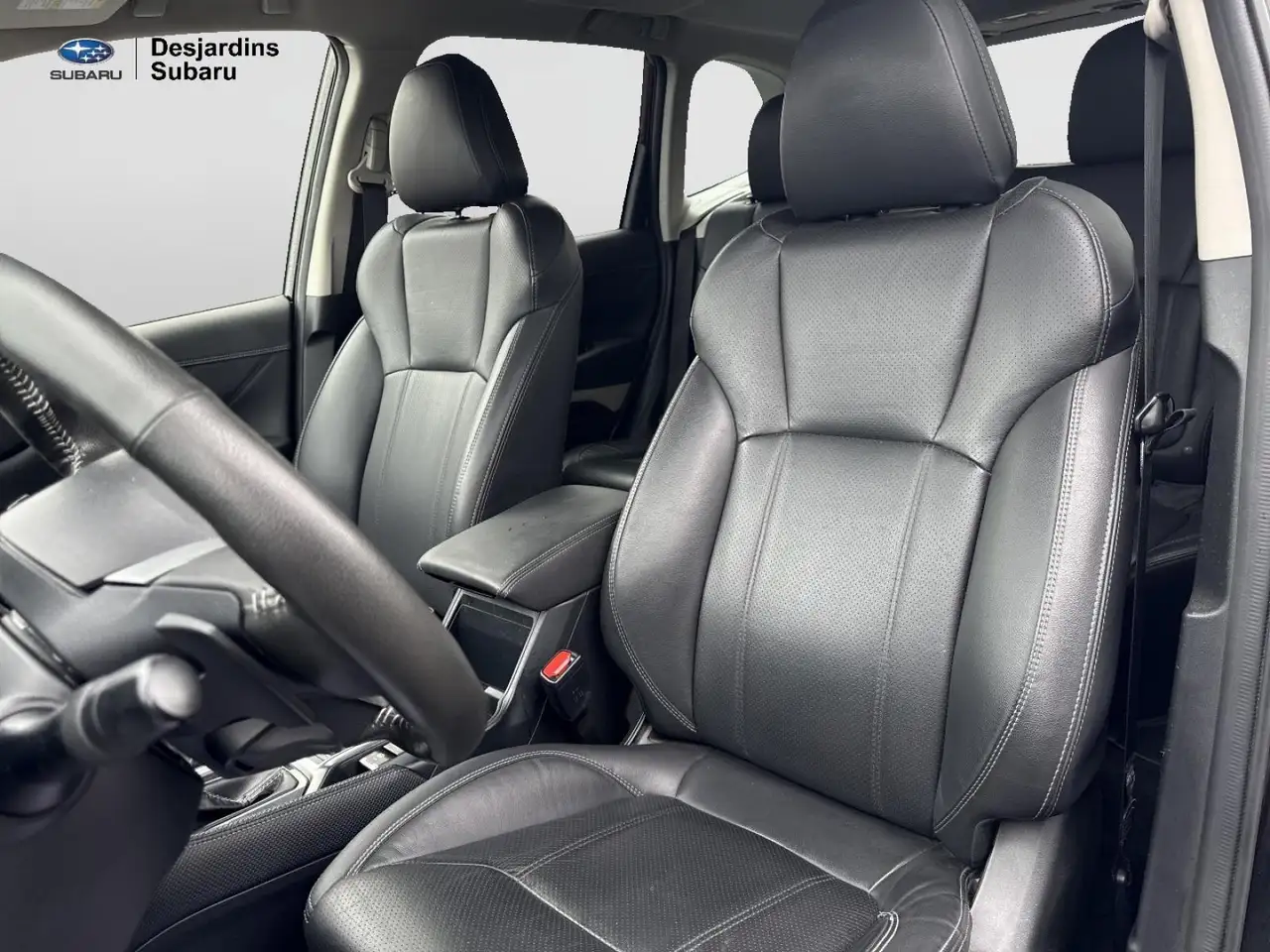 Subaru Forester снимка Subaru Forester