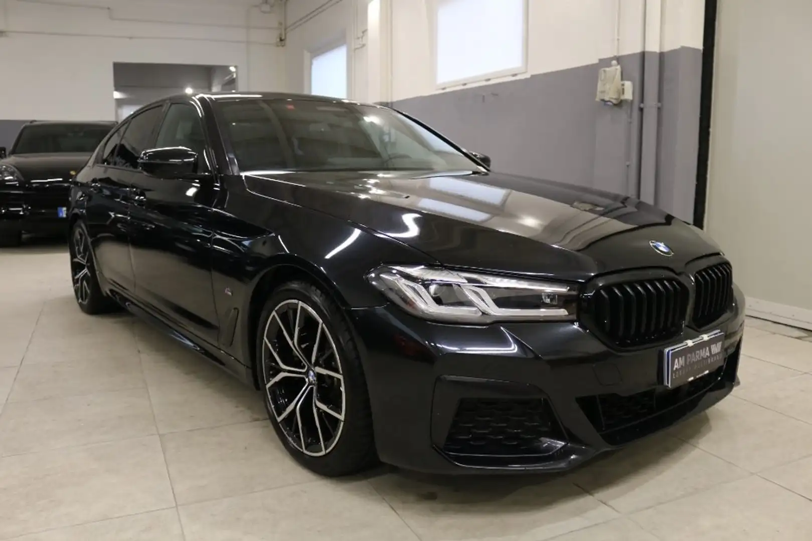 BMW 520 d 48V Msport Noir - 1