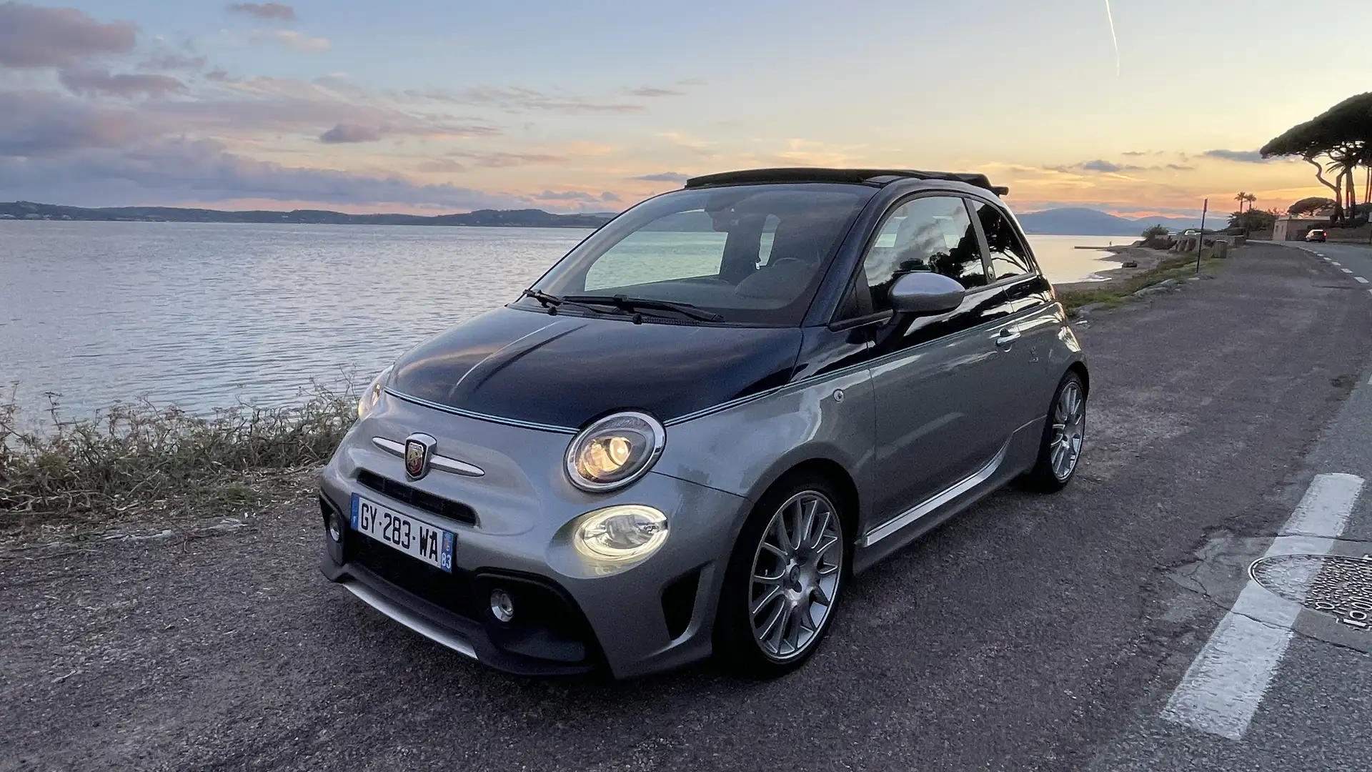 Abarth 695C 695C 1.4 Turbo 16V T-Jet 180 ch BVA5 Rivale 175 Anniversary 105/175 Seulement 23.000KM Etat neuf Срібний - 1