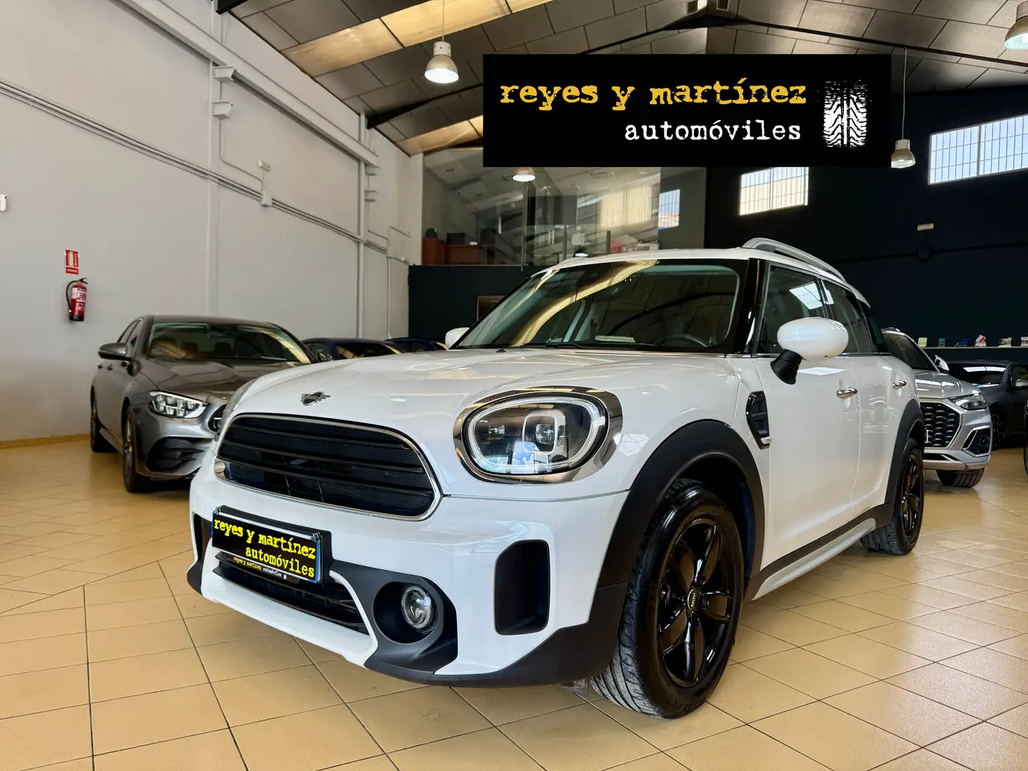 MINI Cooper Countryman D AUT. Blanco - 1