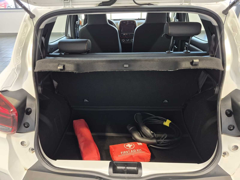 Dacia Spring Electric 45  Comfort Plus|Navi|CarPlay — photo 6