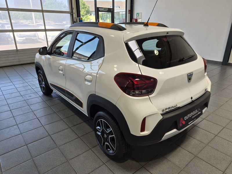 Dacia Spring Electric 45  Comfort Plus|Navi|CarPlay — photo 4