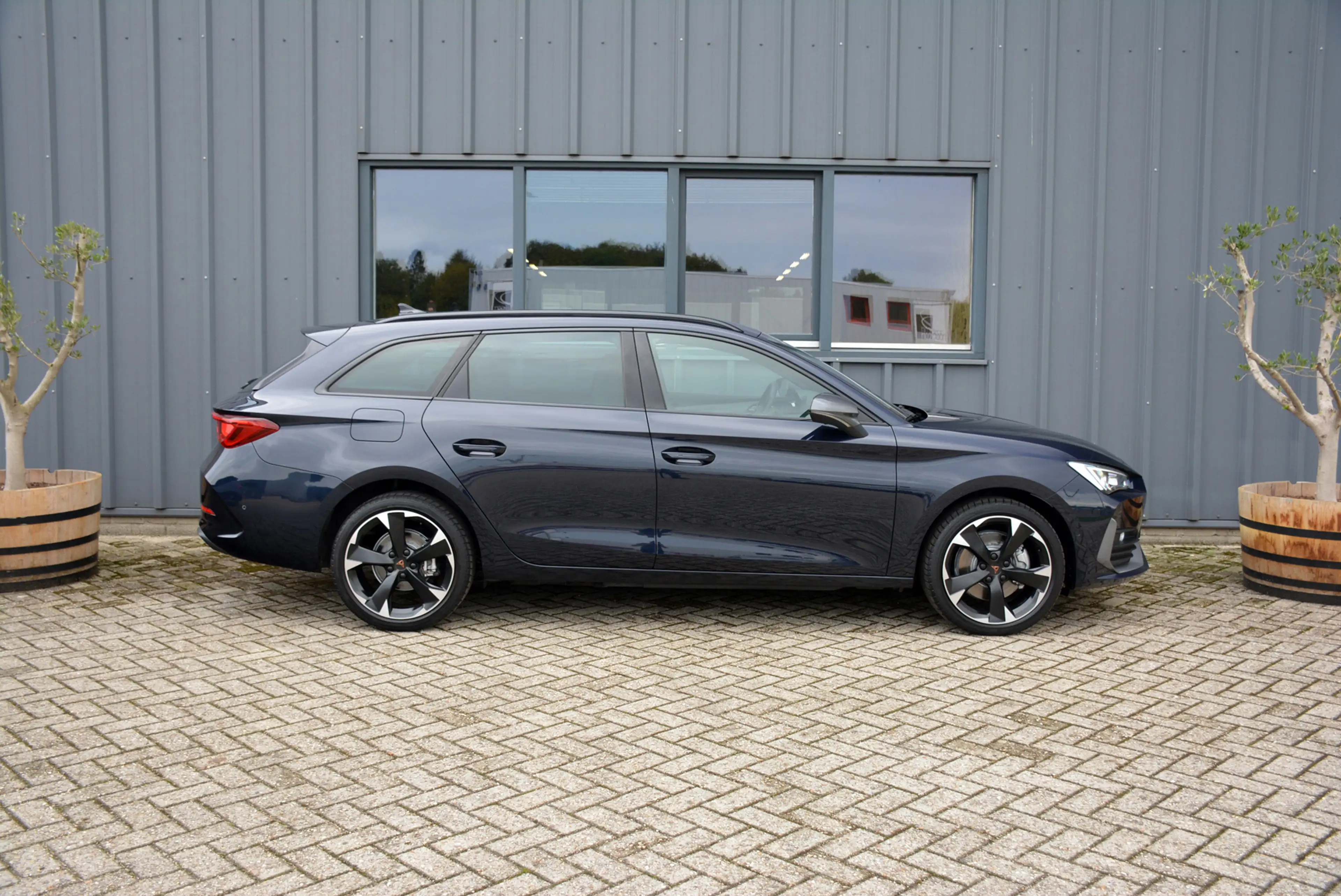 CUPRA Leon Sportstourer 1.4 e-Hybrid Business * SoH 92% * Cam — photo 10