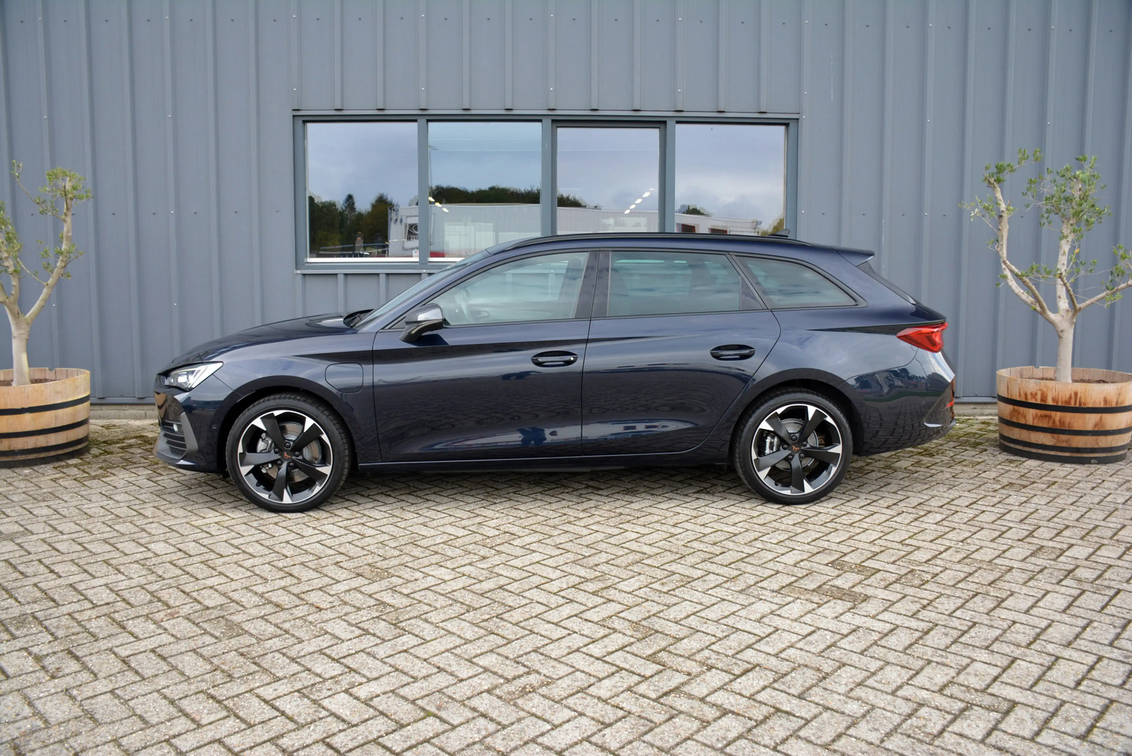 CUPRA Leon Sportstourer 1.4 e-Hybrid Business * SoH 92% * Cam — photo 9