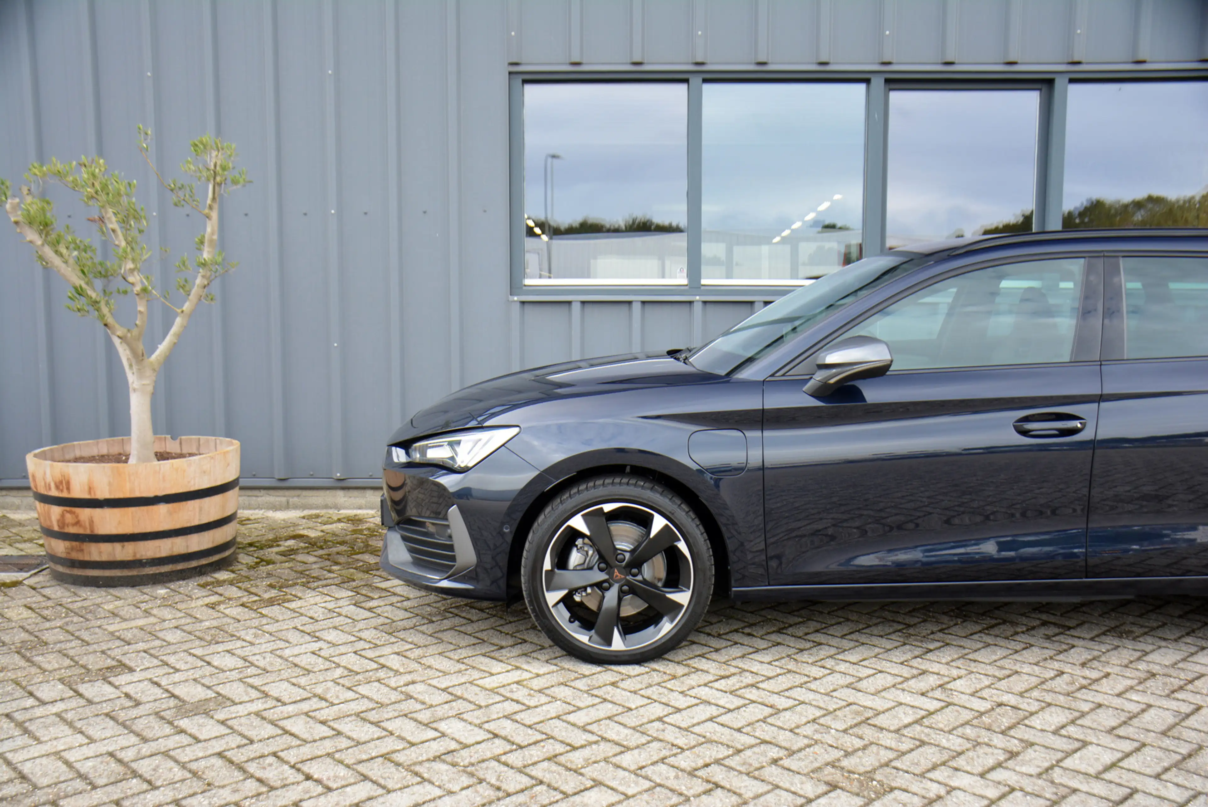 CUPRA Leon Sportstourer 1.4 e-Hybrid Business * SoH 92% * Cam — photo 27