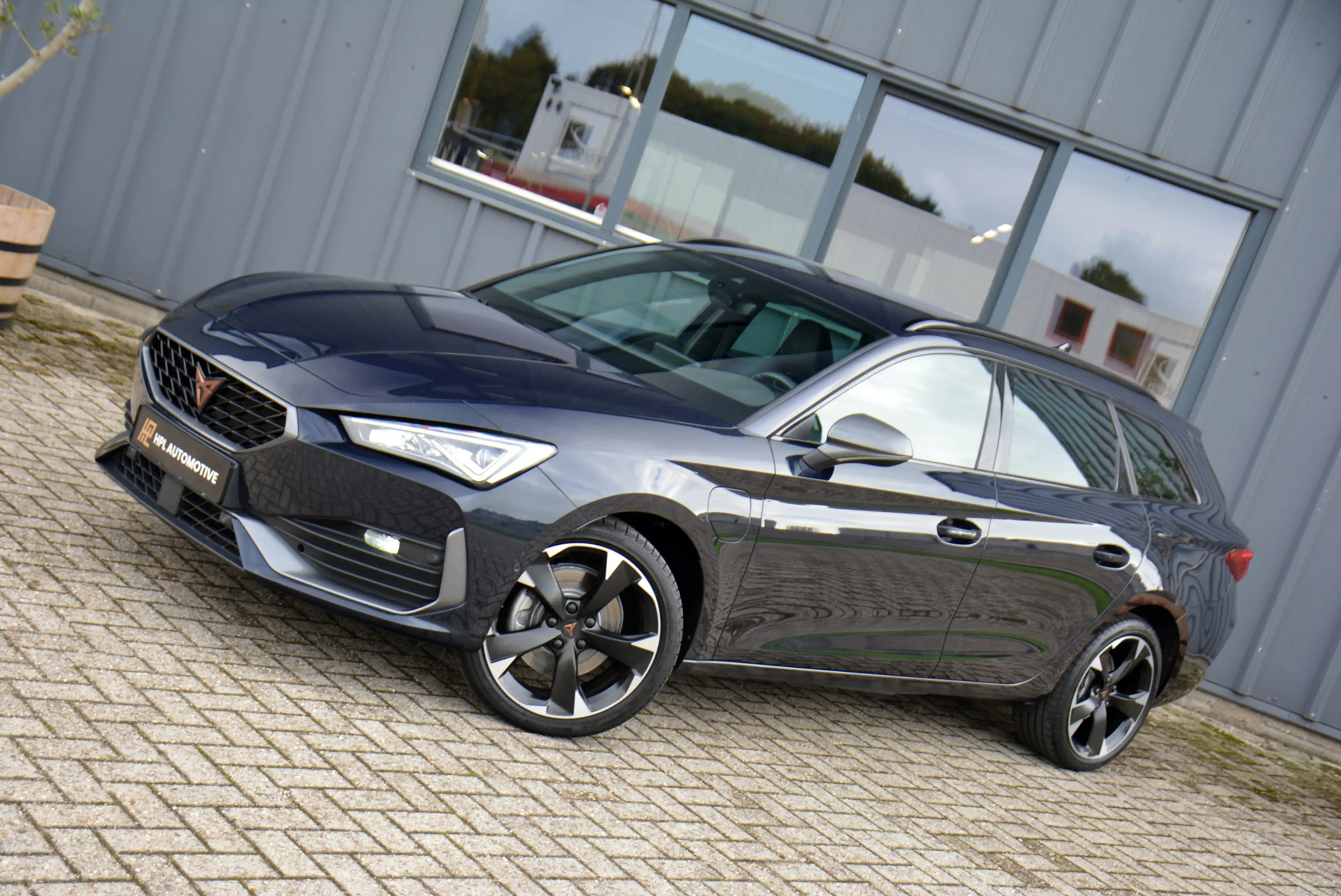 CUPRA Leon Sportstourer 1.4 e-Hybrid Business * SoH 92% * Cam — photo 33