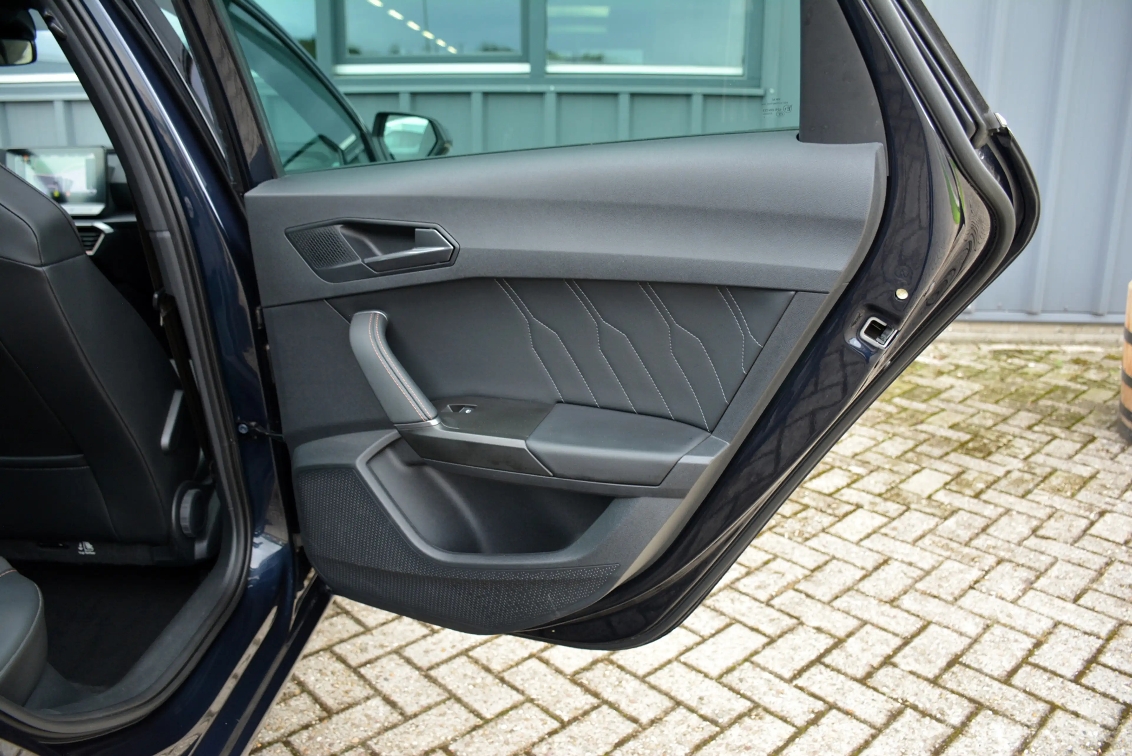 CUPRA Leon Sportstourer 1.4 e-Hybrid Business * SoH 92% * Cam — photo 40