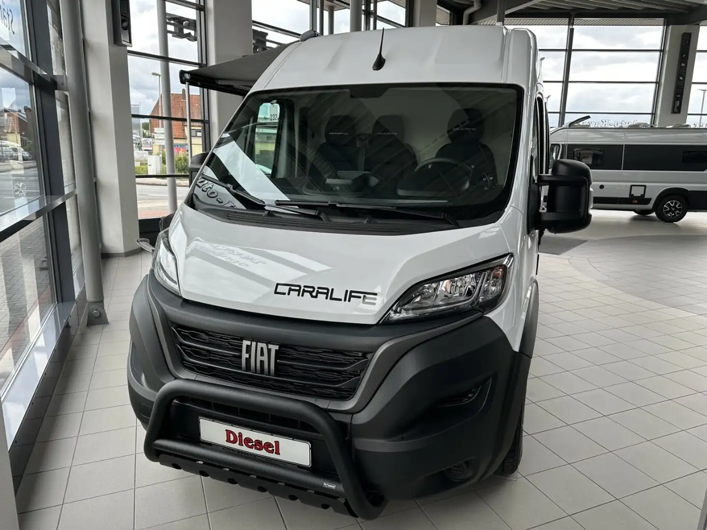 Weinsberg CaraLife 630 LQ +Frontbügel+Solar+AHK+Kamera+Marki Weiß - 2