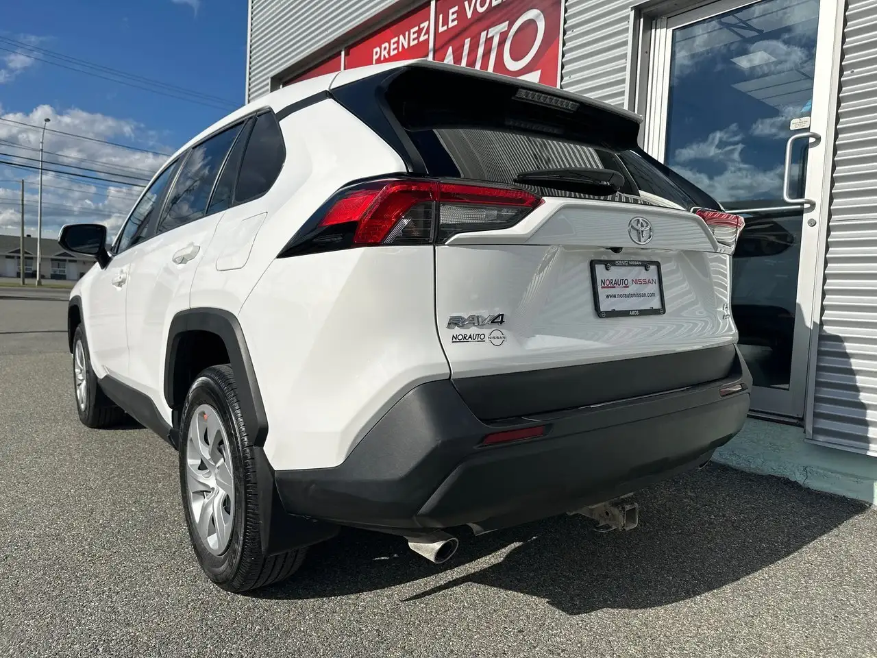 Toyota RAV 4 снимка Toyota RAV 4