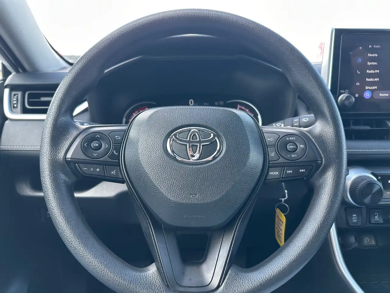 Toyota RAV 4 снимка Toyota RAV 4