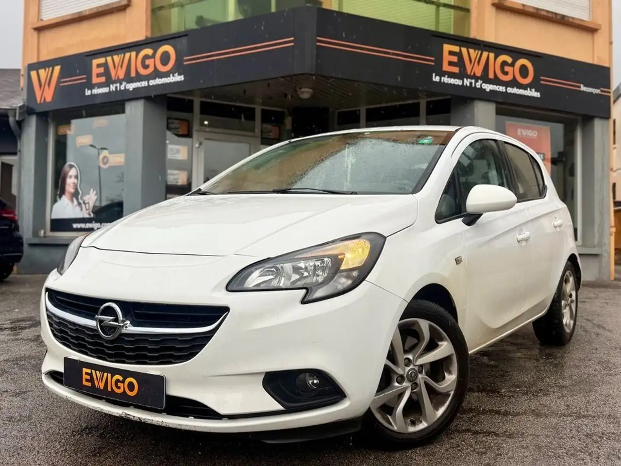 Opel Corsa 1.4 turbo 100 edition carplay
