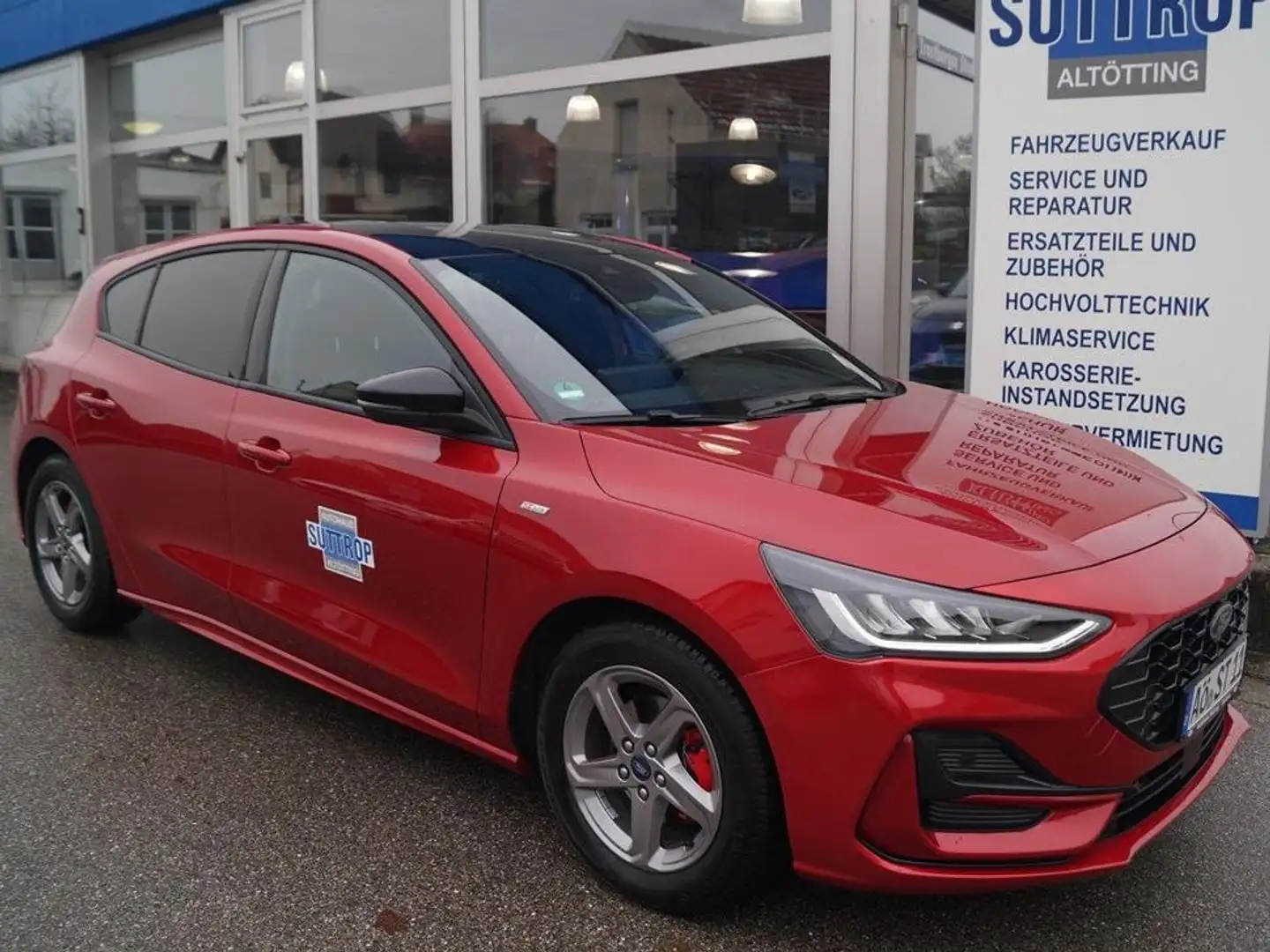 Ford Focus ST-Line Lim. 5-TG. Rot - 2