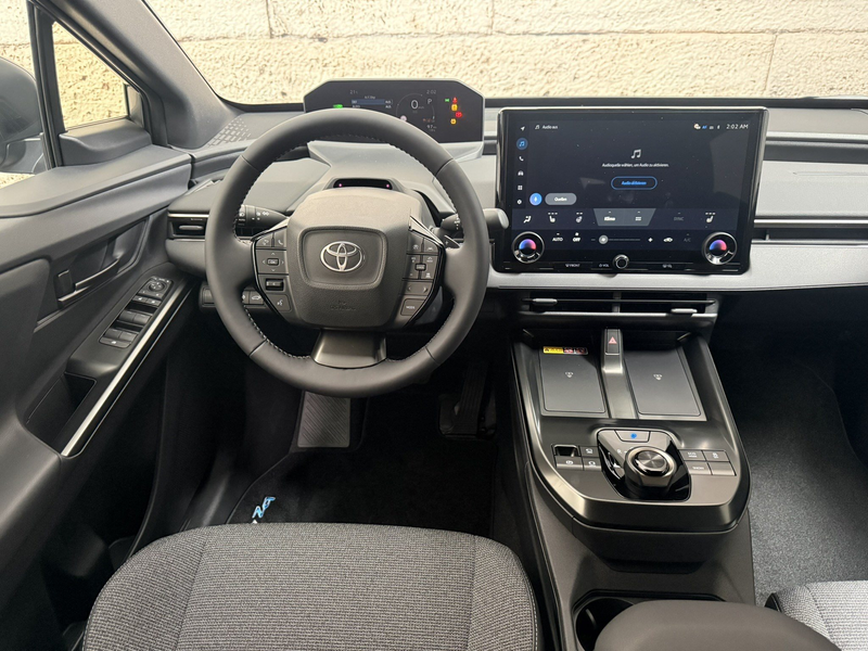 Toyota bZ4X Active Drive — photo 9