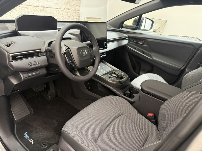 Toyota bZ4X Active Drive — photo 8