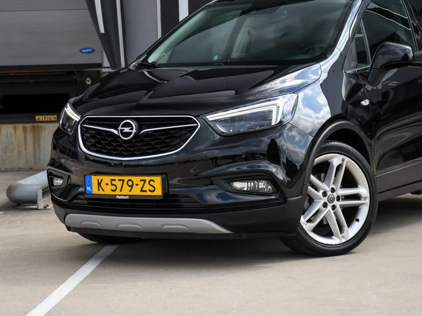 Opel Mokka X Innovation 1.4 Turbo 140pk SCHUIF-DAK | LEDER | 19 Zwart - 2
