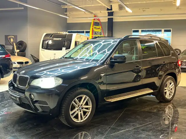 BMW X5 xDrive30d Xenon Navi Leder Pano Tempo Memory