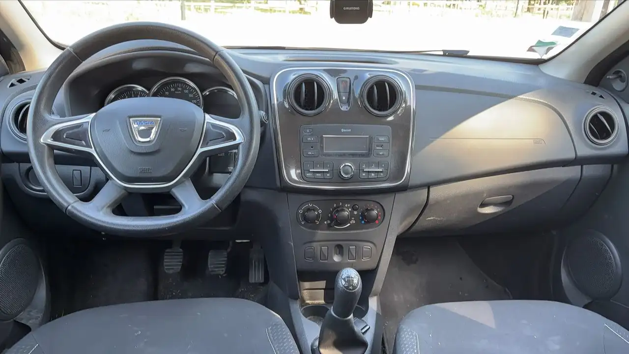 Dacia Sandero Sandero — photo 11