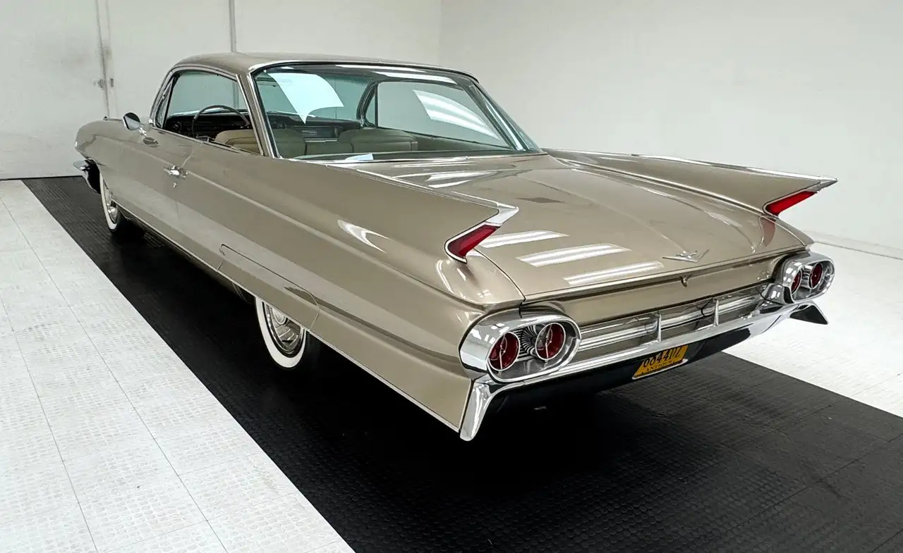 Cadillac Deville Coupe DeVille, foto 3
