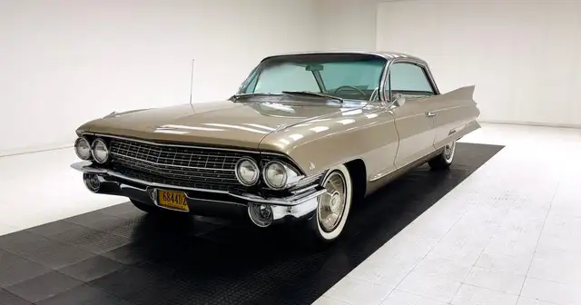 Cadillac Deville Coupe DeVille