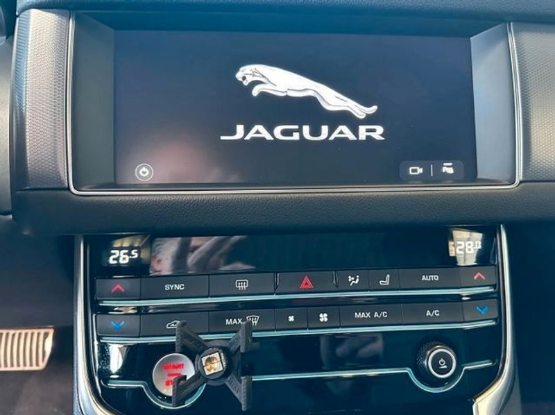 Jaguar XF Sportbrake R-Sport/Panodach/E-Sitze/Top! — photo 12