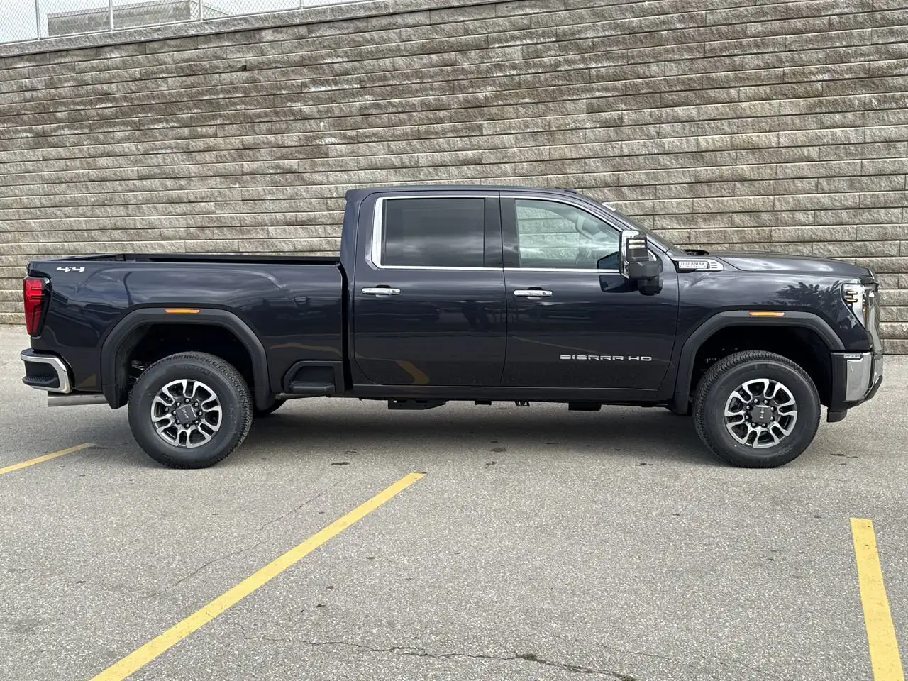 GMC Sierra 2500HD снимка GMC Sierra 2500HD