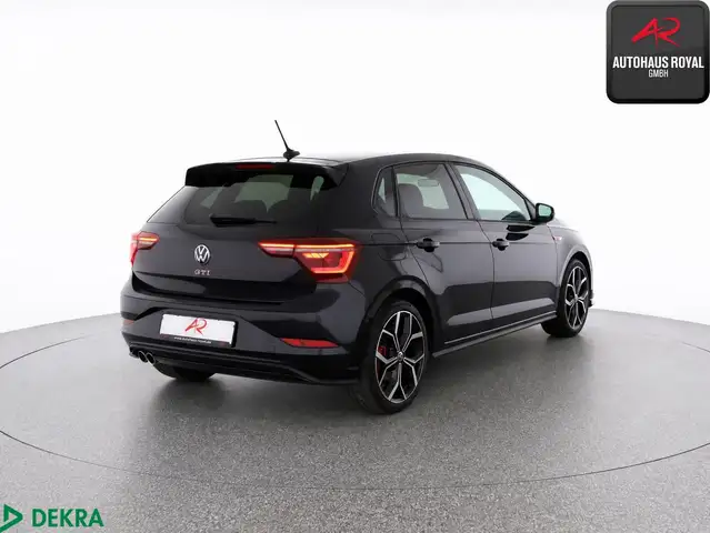Volkswagen Polo view 5