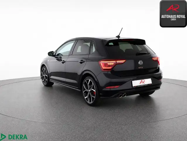 Volkswagen Polo view 3