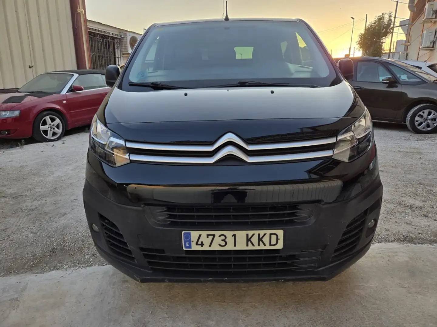 Citroen Jumpy DCb. Abatible BlueHDI Talla XL 120 Noir - 2