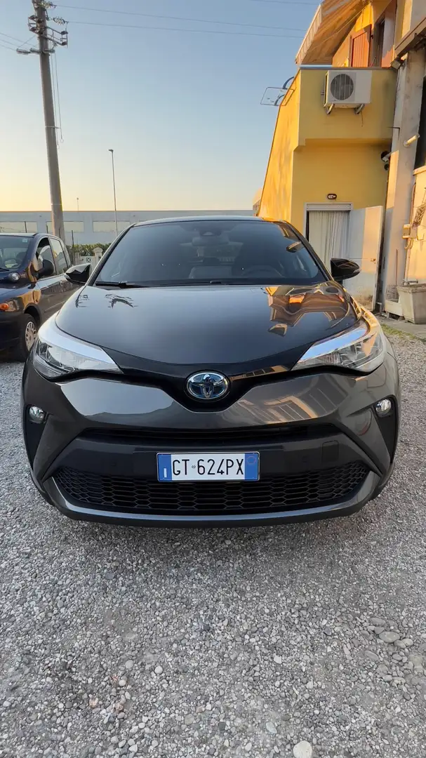 Toyota C-HR 2.0h More Business e-cvt - 1