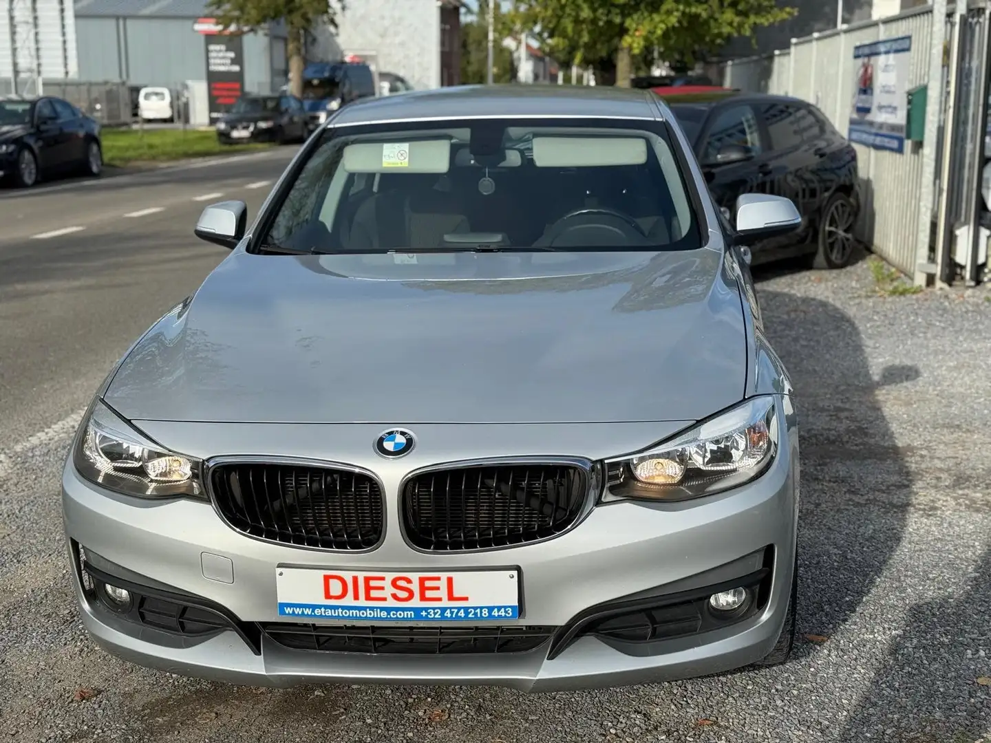 BMW 318 Gran Turismo 318 d Gris - 1